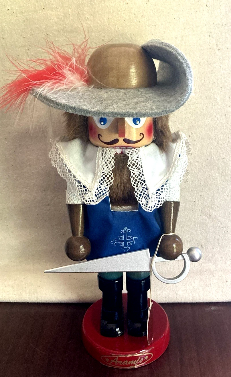 STEINBACH 11" Chubby Nutcracker ARAMIS MUSKETEER S-722 Ltd Ed #4791/7500 no box