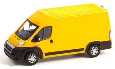 ,GREENLIGHT, 2021 Promaster 2500 Cargo Yellow ROAD RUNNERS Series Ram...