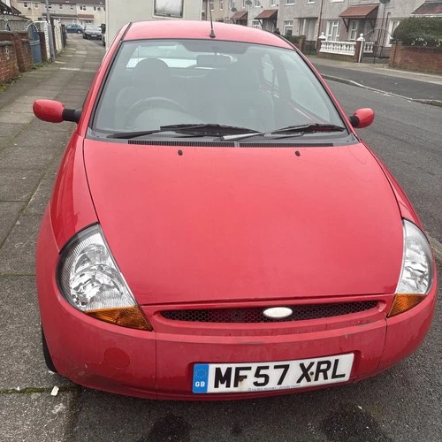 Ford Ka 2007 in good condition. 53,000 miles. New battery and tires. He runs Ok - Picture 1 of 23