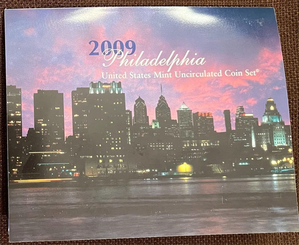 2009 Philadelphia & Denver US Mint Uncirculated Coin Set - 36 Coins - Image 4 of 4