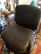 sedia sala aspetto similpelle colore nero come nuove