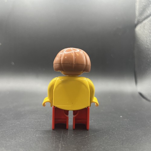 Lego Duplo People Figure Girl Yellow Shirt Red Pants - Picture 2 of 2