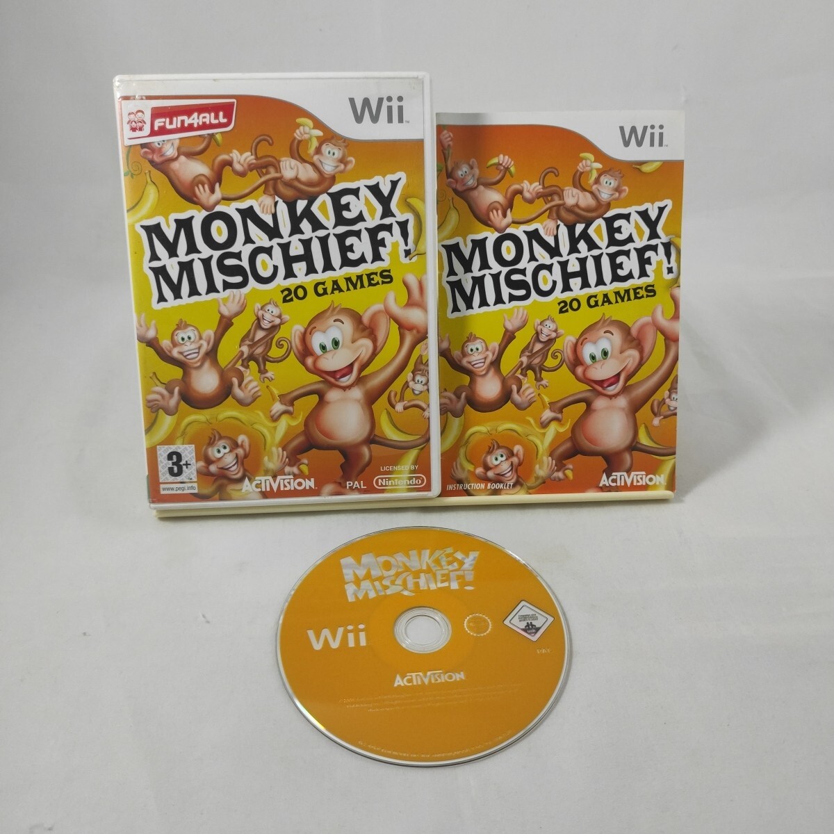 MONKEY MISCHIEF 20 Games Nintendo Wii game includes manual