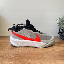 Nike Team Hustle D 10 Light Smoke Bright Crimson Youth Size US 5.5Y
