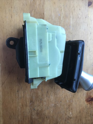 Selector de engranajes automático Mercedes Clase C W204 palanca de cambios automática A2042673724 - Imagen 4 de 7