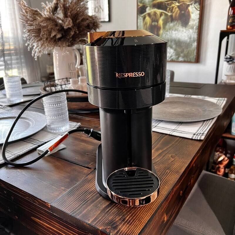 Nespresso Vertuo Next Coffee Espresso Machine 18Oz Deluxe Nespresso Vertuo Next Coffee Espresso Machine 18Oz Deluxe