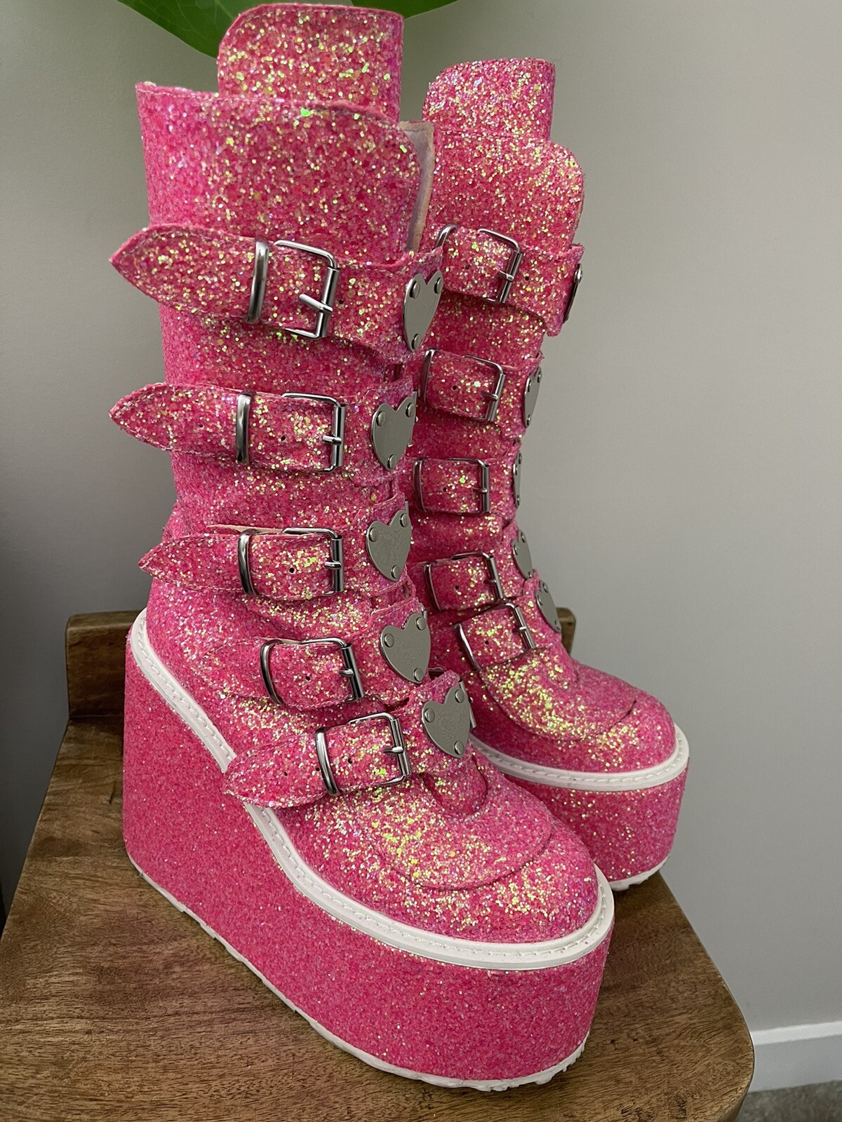 demonia pink platforms