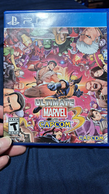 Capcom Ultimate Marvel vs. Capcom 3 (PS4)  CIB Tested works READ DESCRIPTION