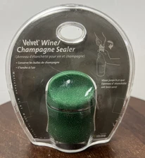 NEW Velvet Wine/Champagne Sealer Green by Metrokane Pollen Design