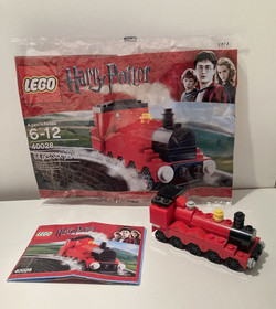 LEGO Harry Potter: Mini Hogwarts Express (40028) Complete With Booklet