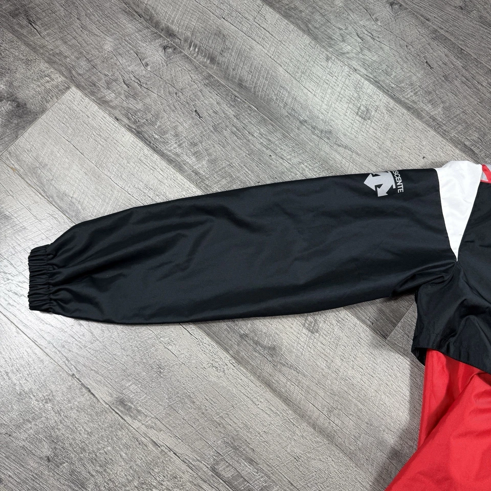 VNTG 80’s Descente Made In Japan Cycling Red Jacket XL & Black Pants Size Large - Image 3 of 4