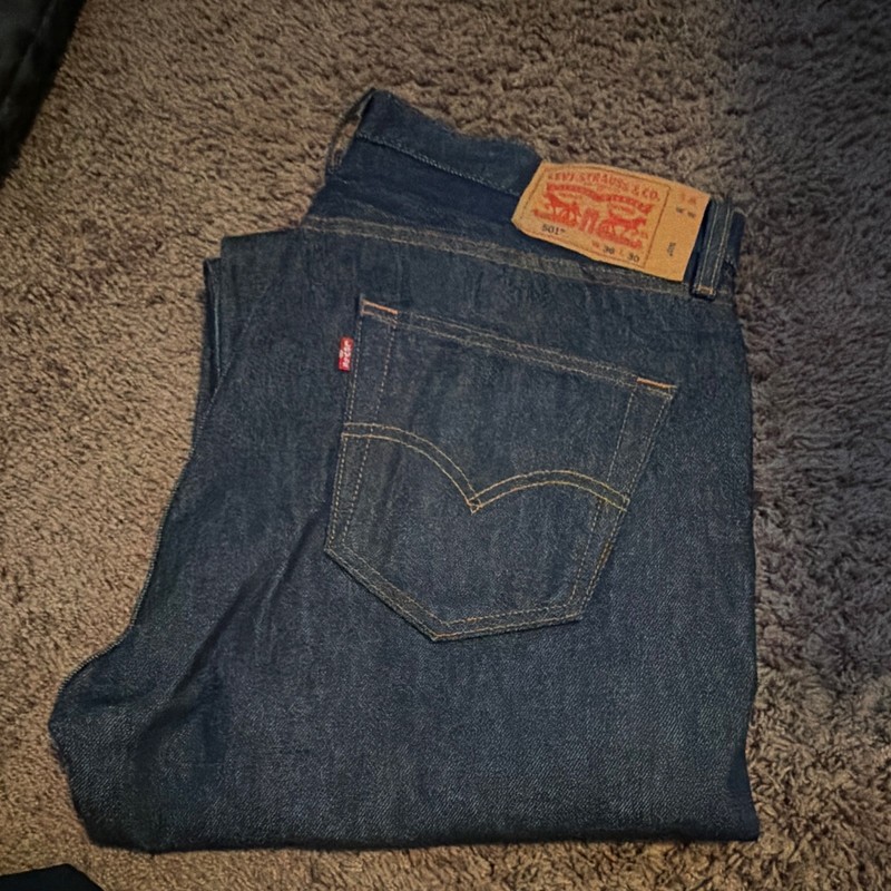 Levi's Men's Straight Fit Dark Wash Blue Denim Jeans Cotton Button Fly 5-Pocket