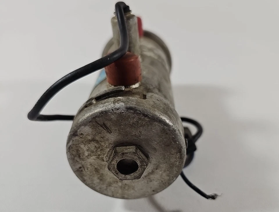 Bomba de combustible Bendix 476459 vintage - sin probar se vende como está Foto 3 de 4