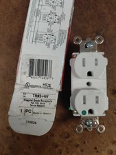 P&S TR62-HW, 15A 125V, White Receptacle, Tamper Resistant,  Hospital Grade  