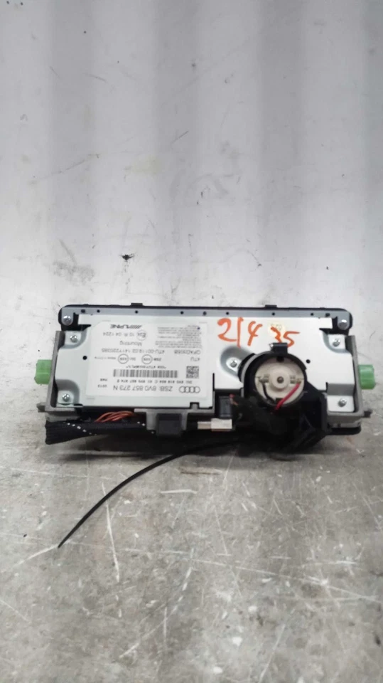 Used Infotainment Display fits: 2015 Audi A3 display screen black and white scre - Image 2 of 4