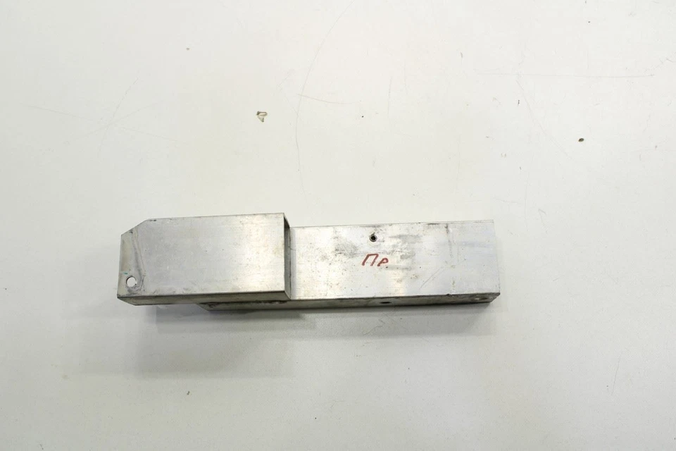 2010-2015 BMW 750i xDrive Front Bumper Reinforcement w/ Brackets 51118051040 OEM - Image 2 of 4