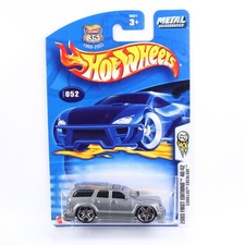 Hot Wheels 2003 - BLUE CARD COLLECTOR - CADILLAC ESCALADE - FIRST EDITIONS