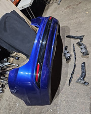 ford modeo mk5 Hatchback rear bumper & brackets Blue 2016