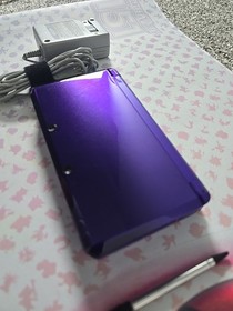 Nintendo 3DS Midnight Purple with OEM Charger & Stylus - Tested & Works