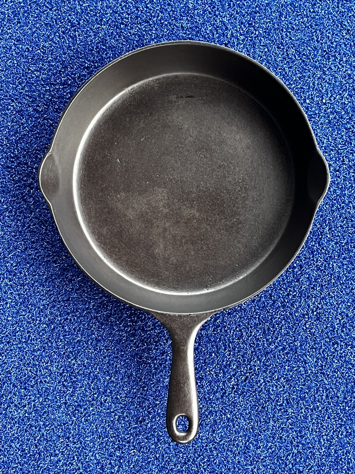 Vintage Cast Iron Skillet GOOD HEALTH 8 made by Griswold Model 868