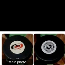 CAROLINA HURRICANES NHL OFFICIAL LICENSED HOCKEY PUCK VEGUM MFG. MADE = SLOVAKIA