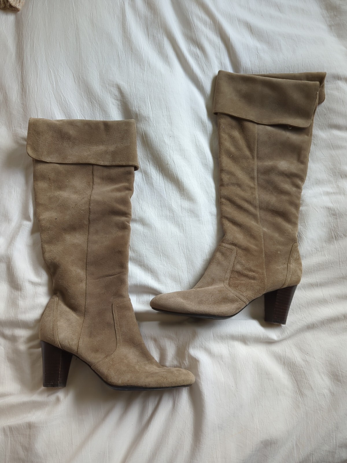 Bandolino Women's Tall Suede Leather Heeled Boots 7.5 – Tacos Y Mas