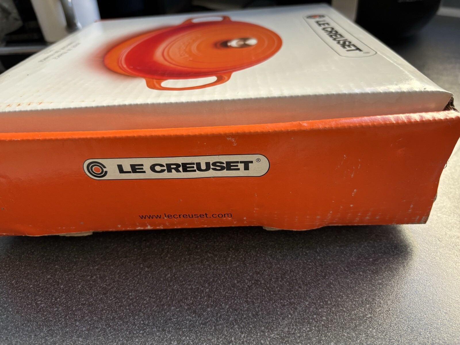 Le Creuset Signature Gusseisen Gourmet-Profitopf, Rund, Ø 26 cm, Shell Pink