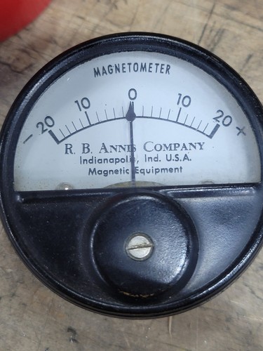 R. B. Annis Pocket Magnetometer