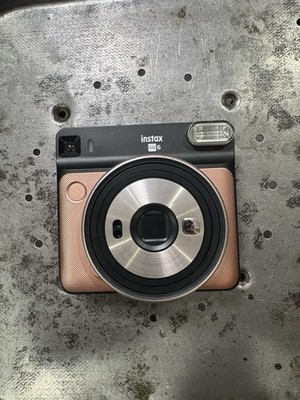 Fujifilm Instax Square SQ6 Instant Film Camera (For parts or repair.)