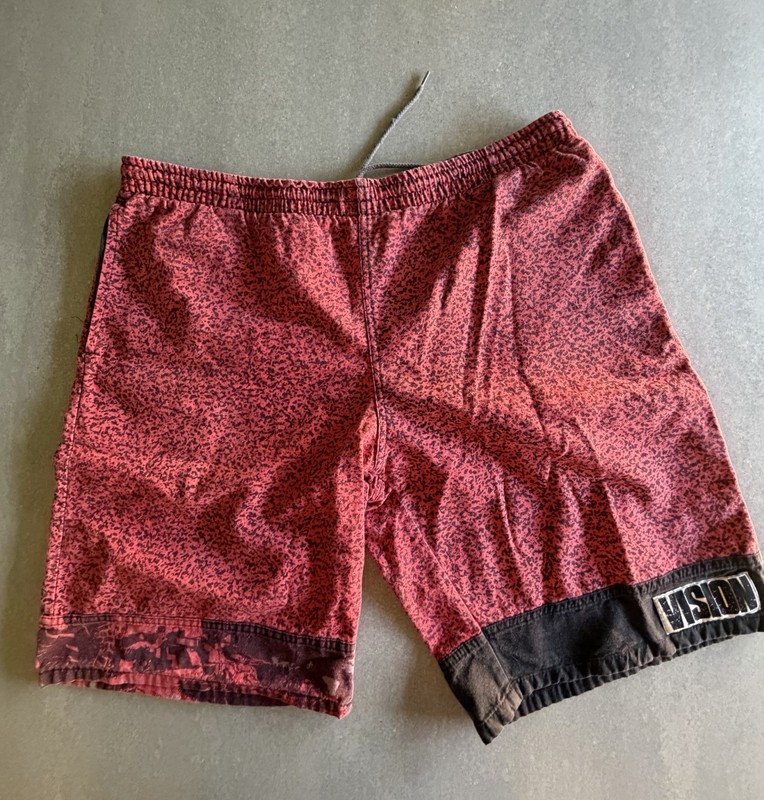 VINTAGE VISION STREET WEAR SHORTS SKATEBOARD BEACH RED STIPLE POCKETS SZ.L 1980s