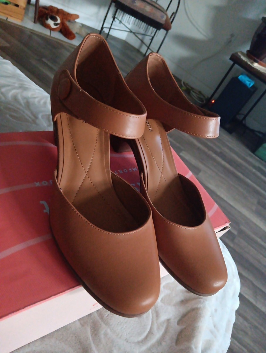 Easy Spirit Women's Clarice Leather BNWB Comfort -Medium Brown