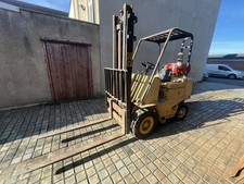 Caterpillar forklift LPG