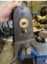 Girarrosto antico con meccanismo a carica e suoneria funzionante dell'800