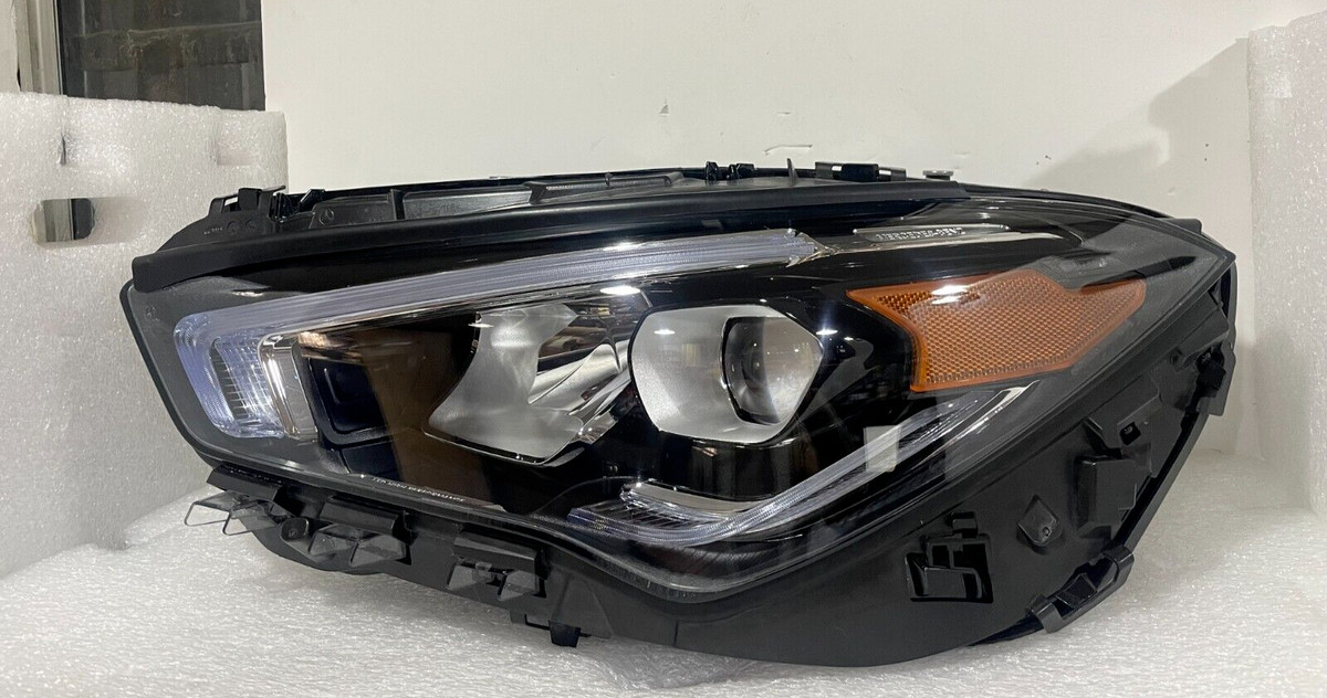 2020 - 2022 MERCEDES-BENZ W118 CLA-CLASS LEFT LED HEADLIGHT BARE  
