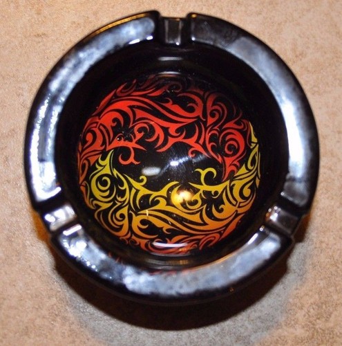 6 X NULITE GLASS LIMITED EDITION CIGARETTE ASHTRAY Designs (A) (any Random) - Picture 4 of 12