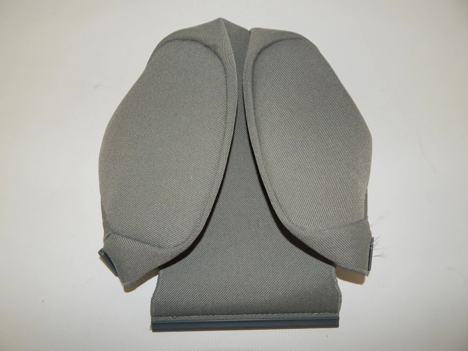 Nuevo OEM 1999-2007 Volkswagen Golf Asiento Trasero Reposacabezas Cubierta Reposacabezas Tela Gris Foto 2 de 4