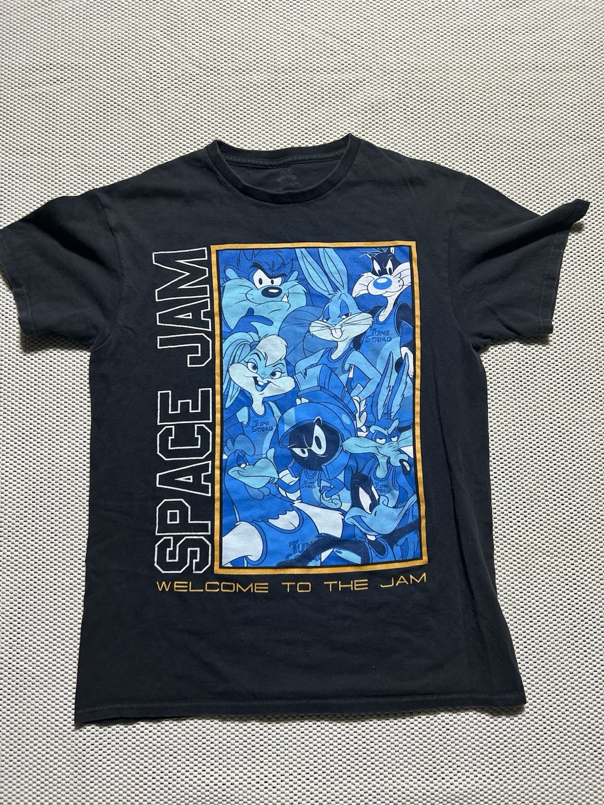 Space Jam Men's M Looney Tunes Movie Tee Welcome To The Jam T-Shirt