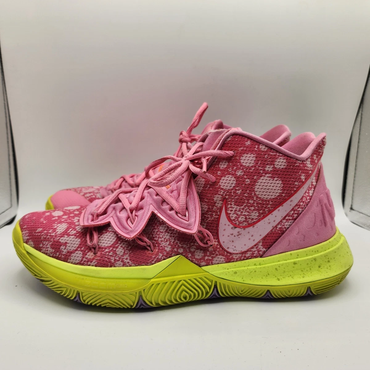 ナイキ カイリー5 パトリックスター Nike SpongeBob SquarePants x Kyrie 5 Patrick - огромный выбор по