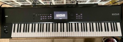 Korg Nautilus 88 neuwertig, Nichtraucher-Wohnzimmergerät, wenig gespielt