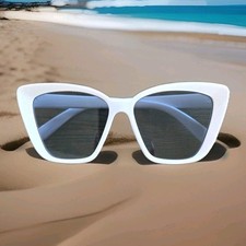 Women's White Vintage Style Cat Eye Sunglasses