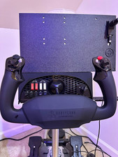 Honeycomb Yoke w/ Siminnovations Knobster  Flight Velocity 15.6 Display Mount
