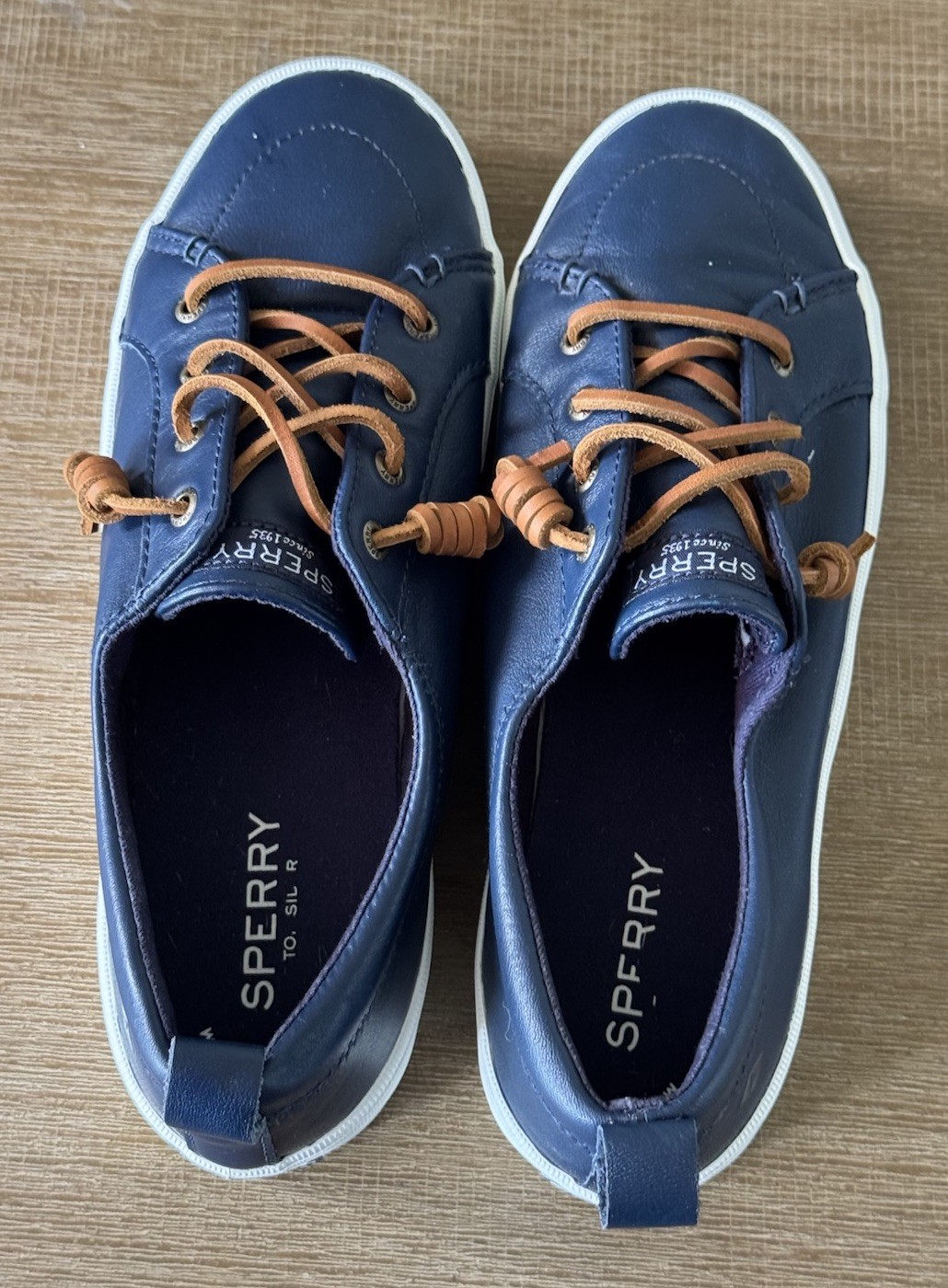 sperry shoes women size 8.5 Navy Blue Upper Leather Bootie