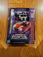 Hasbro Transformers Legacy Deluxe Dead End 5.5 in Action Figure - F3039