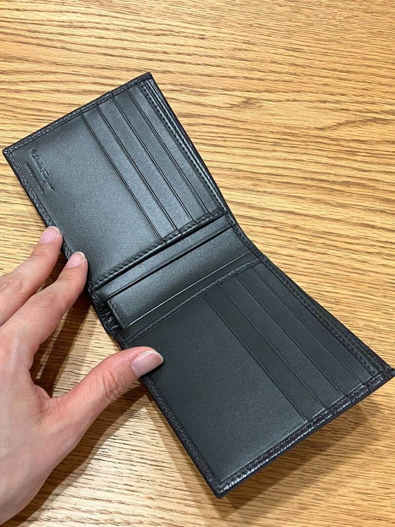 Salvatore Ferragamo New Unused Bifold Wallet Dark Gray & Khaki Leather Solid image 3