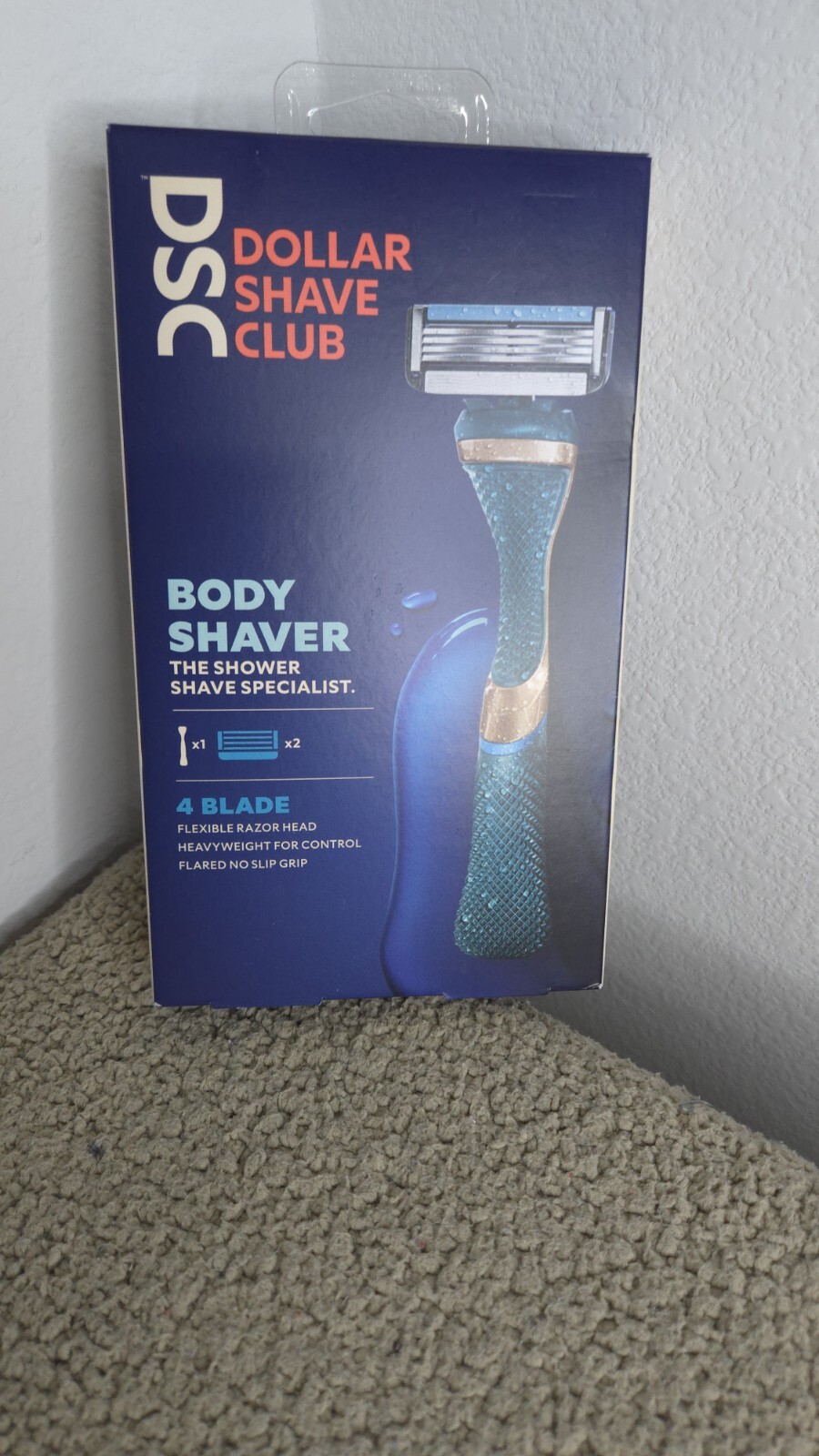 4 Blades 1 Razor 2 Cartridges