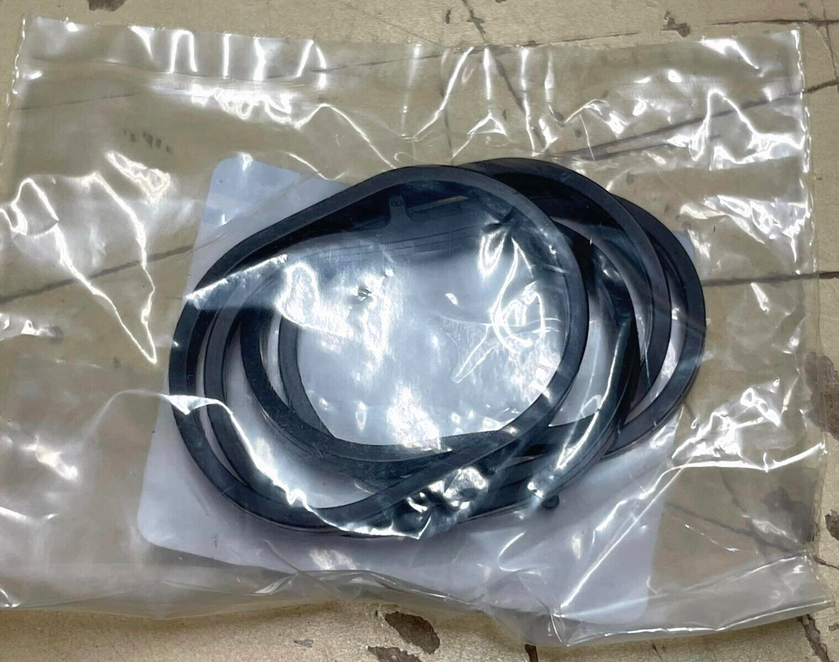 68428453AA Mopar Intake Manifold Seal | One Pkg of 4 Pcs 68428453AA Mopar Intake Manifold Seal | One Pkg of 4 Pcs