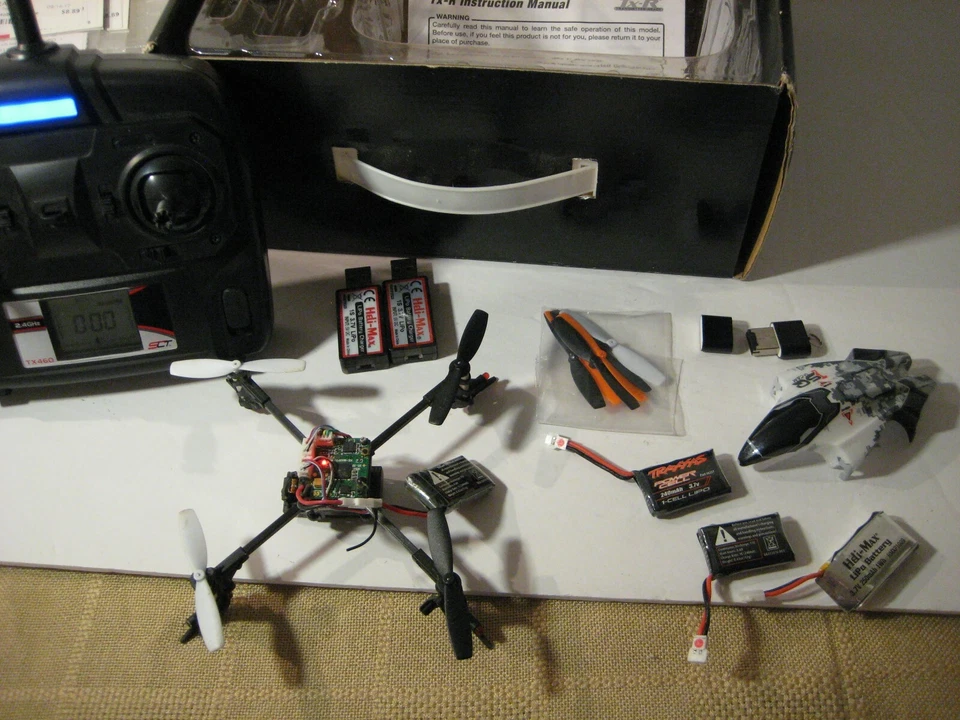 Heli-Max Quadcopter Ready to Fly 1SQ V-CAM - 2.4GHz #HMXE0836 In Original Box - Image 4 of 4