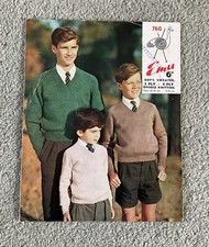 Vintage Boys V Necked  Jumper Knitting Pattern, sizes 26 to 36"