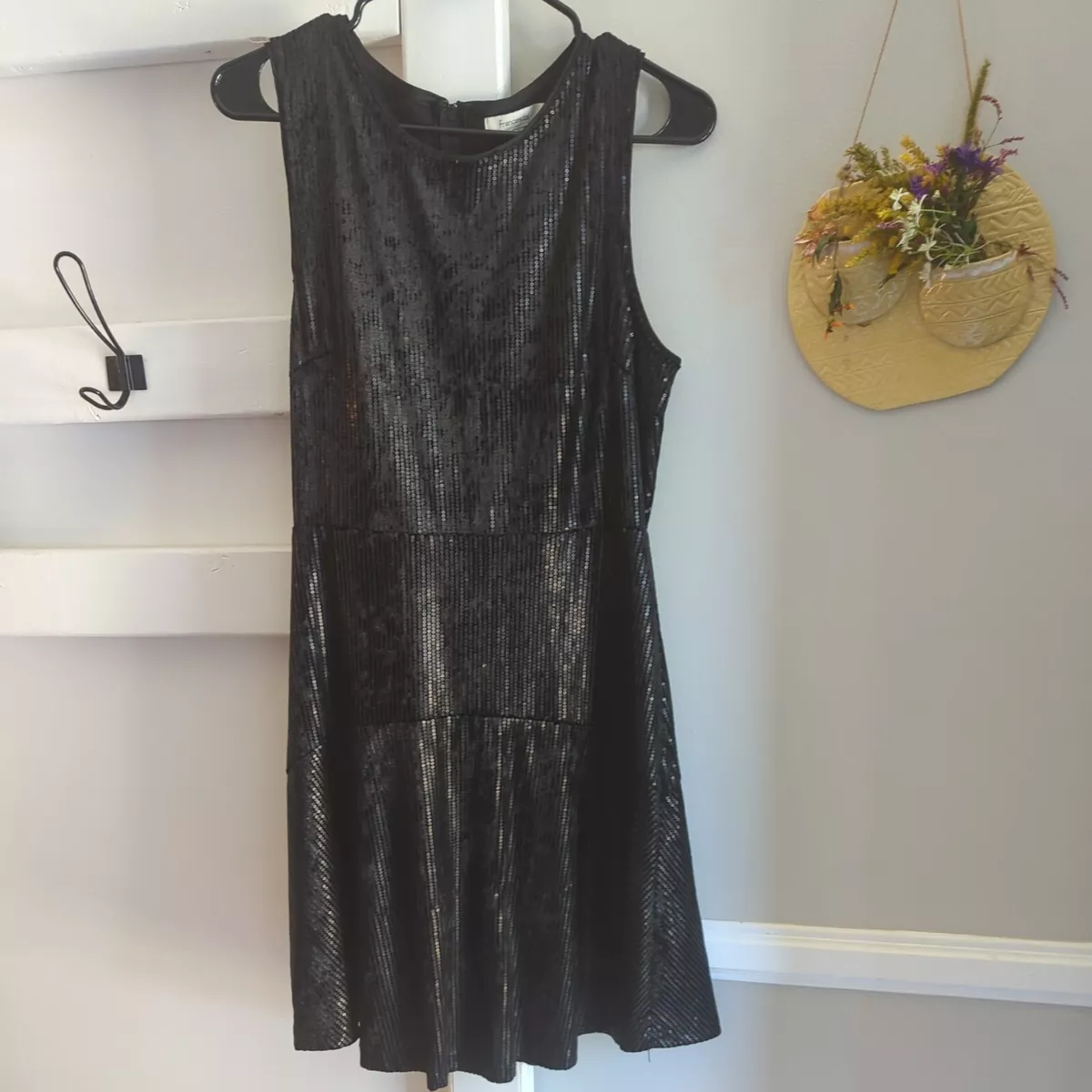 Francesca s Woman Sleeveless Formal Fit Flare Sequin Dress Size