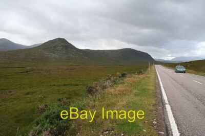 Foto 6x4 Die A835 nördlich von Benn Lath Bheag. Dirrie More c2006